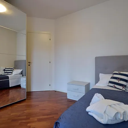 Appartamento Esedra Cattolica