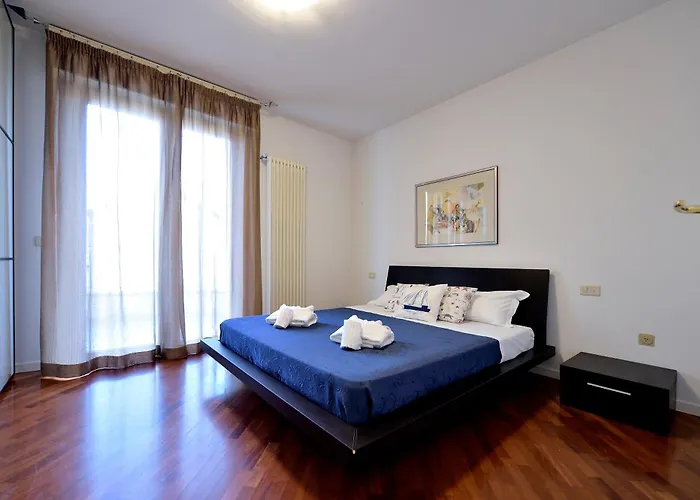 Esedra * Cattolica